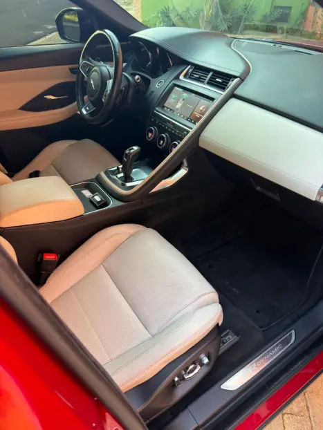 JAGUAR E-Pace 2.0 16V 4P P300 R-DYNAMIC SE AWD TURBO AUTOM�TICO, Foto 15