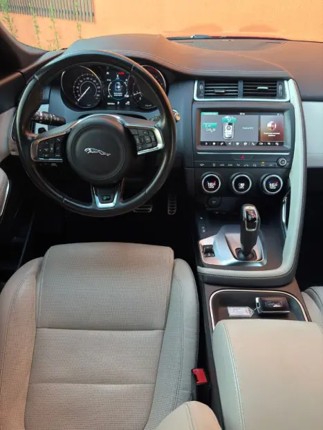 JAGUAR E-Pace 2.0 16V 4P P300 R-DYNAMIC SE AWD TURBO AUTOM�TICO, Foto 16