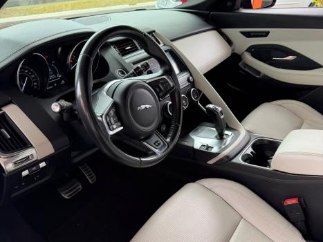 JAGUAR E-Pace 2.0 16V 4P P300 R-DYNAMIC SE AWD TURBO AUTOMÁTICO, Foto 9