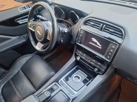 JAGUAR F-Pace 2.0 16V 4P AWD INGENIUM PRESTIGE TURBO AUTOM�TICO, Foto 15