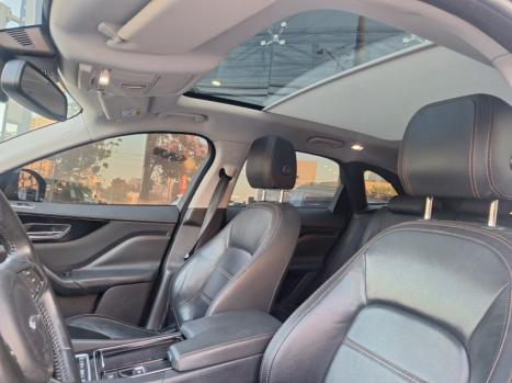 JAGUAR F-Pace 2.0 16V 4P AWD INGENIUM PRESTIGE TURBO AUTOM�TICO, Foto 17