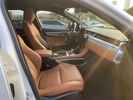 JAGUAR F-Pace 2.0 16V 4P AWD P400E PHEV R-DYNAMIC SE TURBO AUTOM�TICO, Foto 16