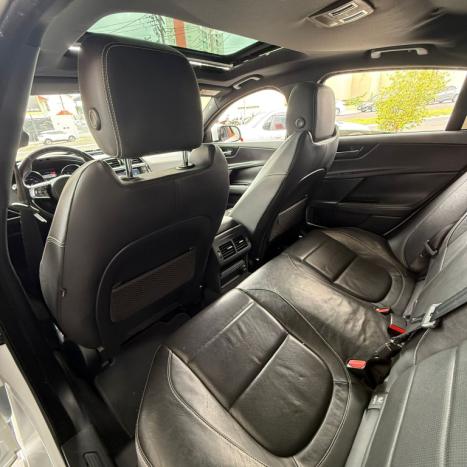 JAGUAR XE 2.0 16V 4P R-SPORT 250 TURBO AUTOM�TICO, Foto 10