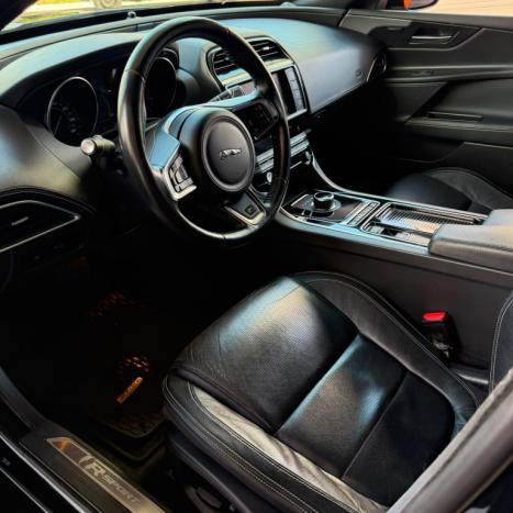 JAGUAR XE 2.0 16V 4P R-SPORT 250 TURBO AUTOM�TICO, Foto 9