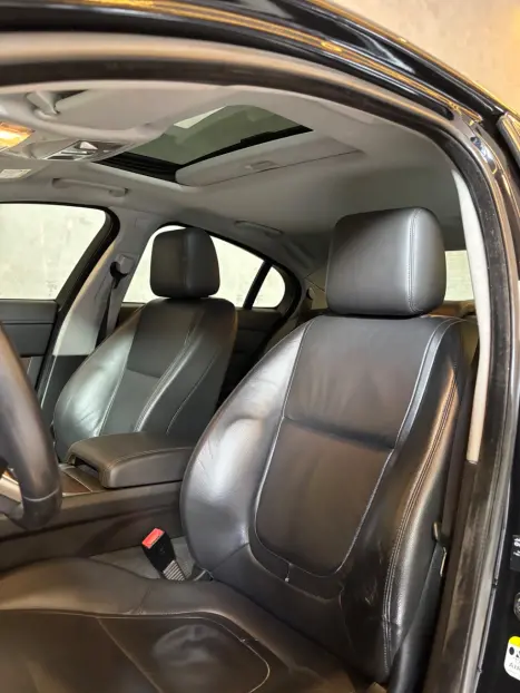 JAGUAR XF 2.0 4P PREMIUM LUXURY AUTOM�TICO, Foto 18
