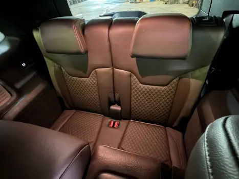 JEEP Commander 1.3 16V 4P FLEX T270 OVERLAND TURBO AUTOM�TICO AT6, Foto 10