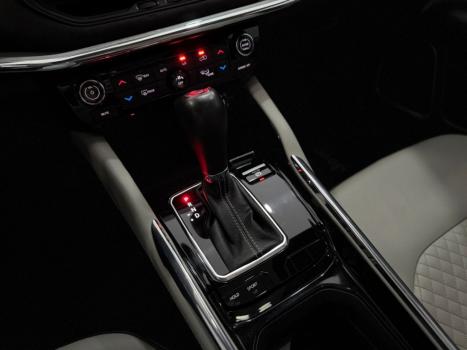 JEEP Commander 1.3 16V 4P FLEX T270 OVERLAND TURBO AUTOM�TICO AT6, Foto 11