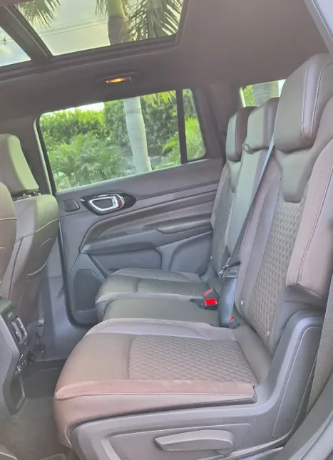 JEEP Commander 1.3 16V 4P FLEX T270 OVERLAND TURBO AUTOM�TICO AT6, Foto 8