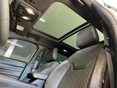 JEEP Commander 1.3 16V 4P FLEX T270 OVERLAND TURBO AUTOM�TICO AT6, Foto 10