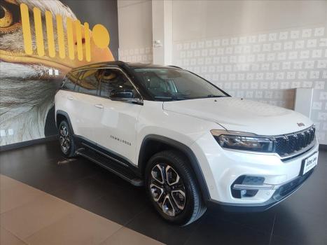 JEEP Commander 2.0 16V 4P TD380 LIMITED TURBO DIESEL AUTOMÁTICO, Foto 3 JEEP Commander 2.0 16V 4P TD380 LIMITED TURBO DIESEL AUTOMÁTICO, Foto 3