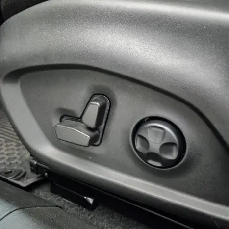 JEEP Commander 2.0 16V 4P TD380 LIMITED TURBO DIESEL AUTOMTICO, Foto 17