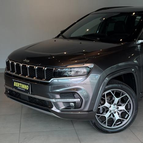 JEEP Commander 2.0 16V 4P TD380 OVERLAND 4X4 TURBO DIESEL AUTOM�TICO AT9, Foto 3