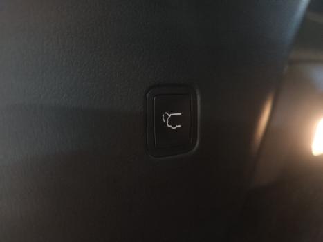 JEEP Commander 2.0 16V 4P TD380 LIMITED TURBO DIESEL AUTOM�TICO, Foto 18