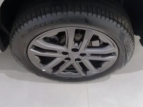 JEEP Commander 2.0 16V 4P HURRICANE 4 TURBO OVERLAND AUTOM�TICO, Foto 7