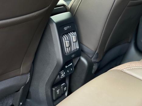 JEEP Commander 2.0 16V 4P TD380 OVERLAND TURBO DIESEL AUTOM�TICO, Foto 14