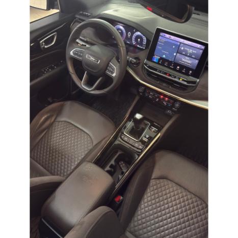 JEEP Commander 2.0 16V 4P TD380 OVERLAND 4X4 TURBO DIESEL AUTOM�TICO AT9, Foto 11