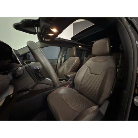 JEEP Commander 2.0 16V 4P TD380 OVERLAND 4X4 TURBO DIESEL AUTOM�TICO AT9, Foto 12