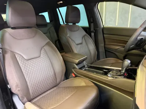 JEEP Commander 2.0 16V 4P HURRICANE 4 TURBO BLACKHAWK AUTOM�TICO AT9, Foto 16