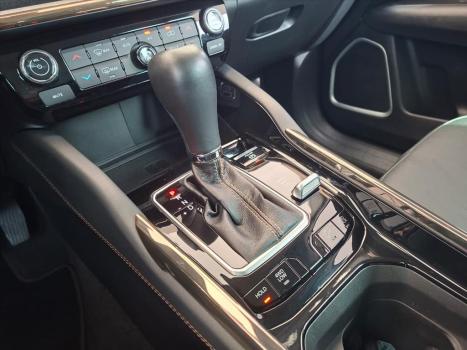 JEEP Commander 2.0 16V 4P TD380 LIMITED TURBO DIESEL AUTOM�TICO AT9, Foto 13