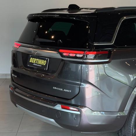 JEEP Commander 2.0 16V 4P TD380 OVERLAND 4X4 TURBO DIESEL AUTOM�TICO AT9, Foto 4