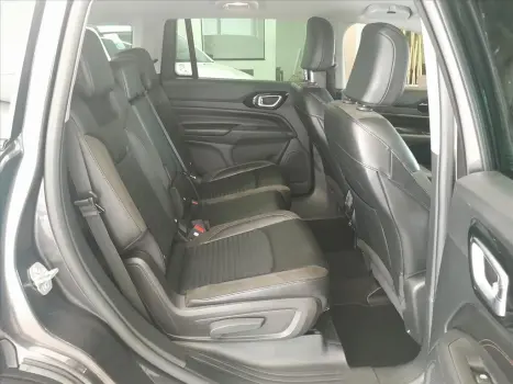 JEEP Commander 2.0 16V 4P TD380 LIMITED TURBO DIESEL AUTOMÁTICO AT9, Foto 17