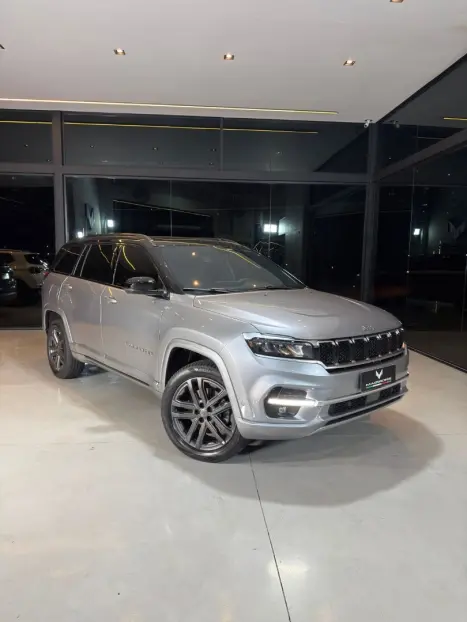 JEEP Commander 2.2 TURBO DIESEL OVERLAND 4X4 AUTOM�TICO AT9, Foto 2