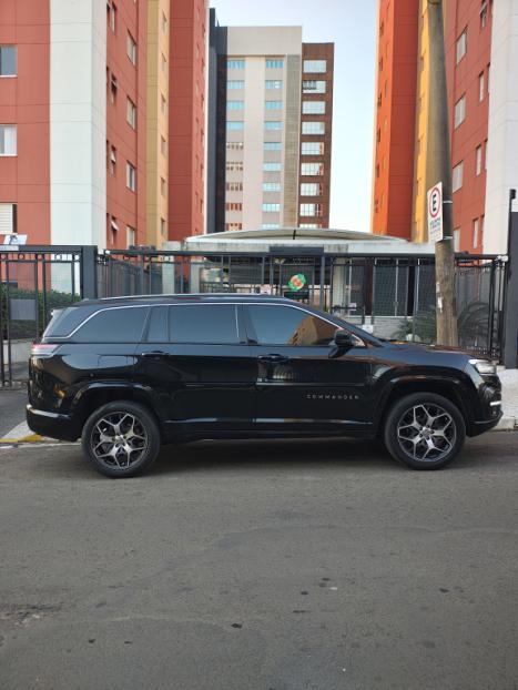 JEEP Commander 2.2 TURBO DIESEL OVERLAND 4X4 AUTOM�TICO AT9, Foto 3