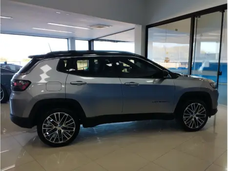 JEEP Compass 1.3 16V 4P FLEX LIMITED T270 TURBO AUTOMÁTICO, Foto 4 JEEP Compass 1.3 16V 4P FLEX LIMITED T270 TURBO AUTOMÁTICO, Foto 4