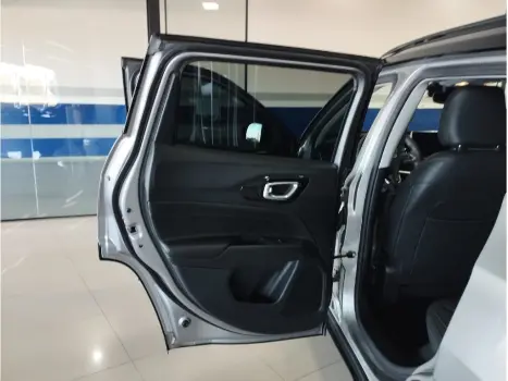JEEP Compass 1.3 16V 4P FLEX LIMITED T270 TURBO AUTOMÁTICO, Foto 9 JEEP Compass 1.3 16V 4P FLEX LIMITED T270 TURBO AUTOMÁTICO, Foto 9