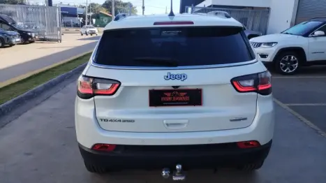 JEEP Compass 2.0 16V 4P 350 LONGITUDE 4X4 TURBO DIESEL AUTOMTICO, Foto 16