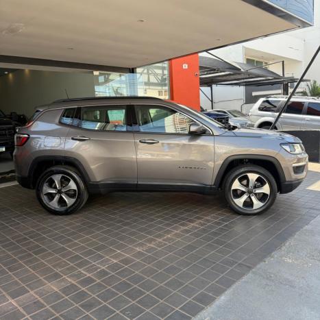 JEEP Compass 2.0 16V 4P LONGITUDE TURBO DIESEL 4X4 AUTOMÁTICO, Foto 3 JEEP Compass 2.0 16V 4P LONGITUDE TURBO DIESEL 4X4 AUTOMÁTICO, Foto 3