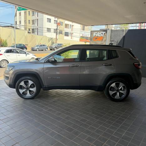 JEEP Compass 2.0 16V 4P LONGITUDE TURBO DIESEL 4X4 AUTOMÁTICO, Foto 4 JEEP Compass 2.0 16V 4P LONGITUDE TURBO DIESEL 4X4 AUTOMÁTICO, Foto 4