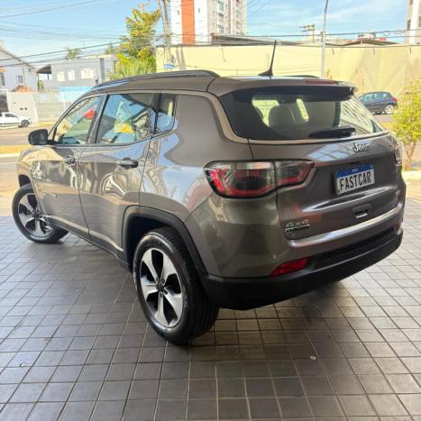 JEEP Compass 2.0 16V 4P LONGITUDE TURBO DIESEL 4X4 AUTOMÁTICO, Foto 6 JEEP Compass 2.0 16V 4P LONGITUDE TURBO DIESEL 4X4 AUTOMÁTICO, Foto 6