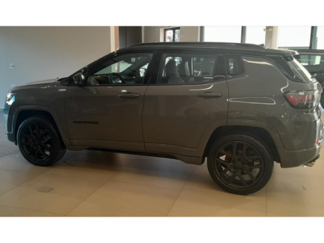 JEEP Compass 2.0 16V 4P HURRICANE 4 TURBO BLACKHAWK AUTOM�TICO AT9, Foto 4