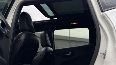 JEEP Compass 2.0 16V 4P S TURBO DIESEL 4X4 AUTOM�TICO, Foto 5