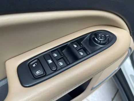 JEEP Compass 2.0 16V 4P LIMITED FLEX AUTOM�TICO, Foto 12