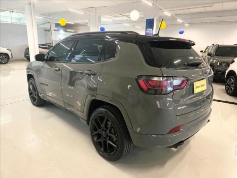 JEEP Compass 2.0 16V 4P HURRICANE 4 TURBO BLACKHAWK AUTOM�TICO AT9, Foto 4