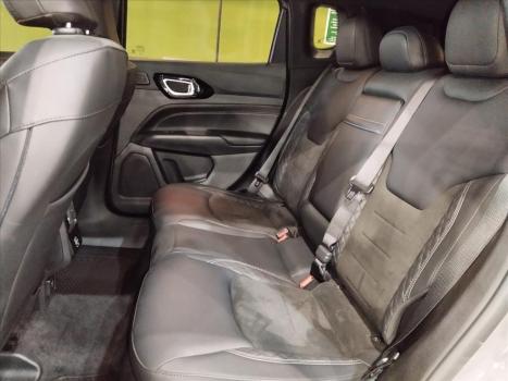 JEEP Compass 2.0 16V 4P HURRICANE 4 TURBO BLACKHAWK AUTOM�TICO AT9, Foto 16