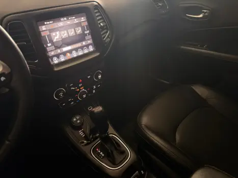 JEEP Compass 2.0 16V 4P LONGITUDE TURBO DIESEL 4X4 AUTOM�TICO, Foto 9