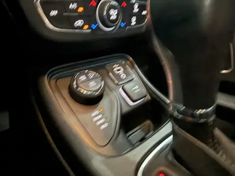 JEEP Compass 2.0 16V 4P S TURBO DIESEL 4X4 AUTOM�TICO, Foto 12