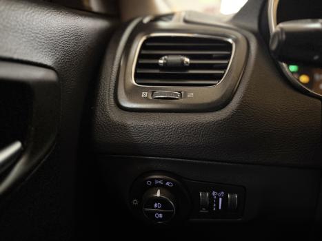 JEEP Compass 2.0 16V 4P LONGITUDE TURBO DIESEL 4X4 AUTOM�TICO, Foto 8