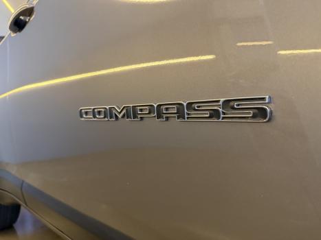 JEEP Compass 2.0 16V 4P LONGITUDE TURBO DIESEL 4X4 AUTOM�TICO, Foto 19