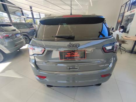 JEEP Compass 2.0 16V 4P HURRICANE 4 TURBO BLACKHAWK AUTOMÁTICO AT9, Foto 5