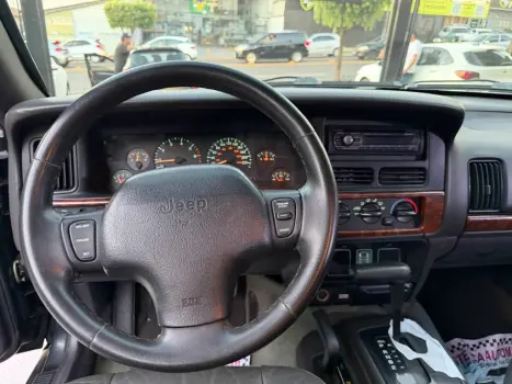 JEEP Grand Cherokee 4.0 6 CILINDROS 12V 4P 4X4 LAREDO AUTOMÁTICO, Foto 15