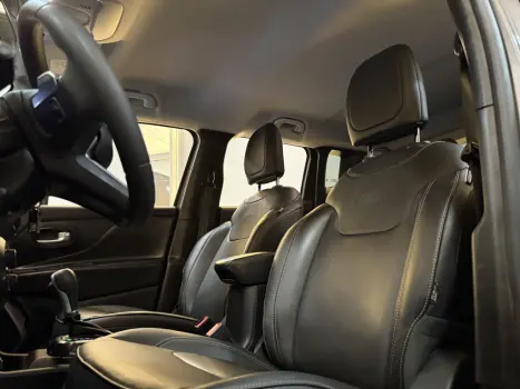 JEEP Renegade 1.3 16V 4P FLEX T270 LONGITUDE TURBO AUTOMTICO, Foto 19