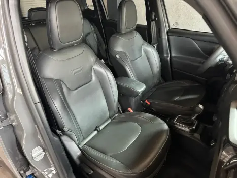 JEEP Renegade 1.3 16V 4P FLEX T270 S 4X4 TURBO AUTOMÁTICO, Foto 8 JEEP Renegade 1.3 16V 4P FLEX T270 S 4X4 TURBO AUTOMÁTICO, Foto 8