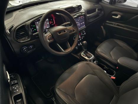 JEEP Renegade 1.3 16V 4P FLEX T270 S 4X4 TURBO AUTOMÁTICO, Foto 6 JEEP Renegade 1.3 16V 4P FLEX T270 S 4X4 TURBO AUTOMÁTICO, Foto 6