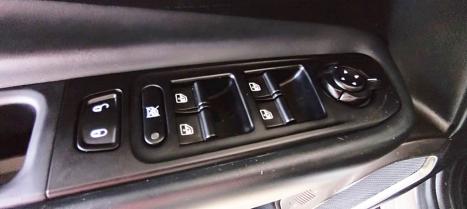 JEEP Renegade 1.3 16V 4P FLEX T270 LONGITUDE TURBO AUTOM�TICO, Foto 18