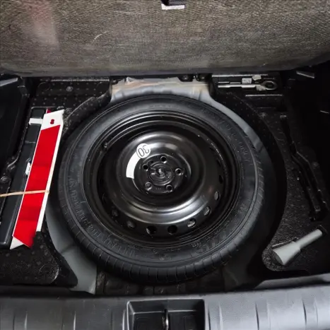 JEEP Renegade 1.3 16V 4P FLEX T270 LONGITUDE TURBO AUTOM�TICO, Foto 16