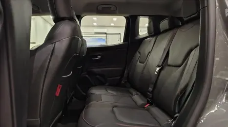 JEEP Renegade 1.3 16V 4P FLEX T270 TRAILHAWK 4X4 TURBO AUTOM�TICO, Foto 12